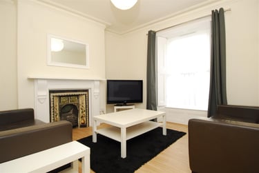 4 bed house, Clifton Place, Greenbank, Plymouth, PL48HX - Image 3